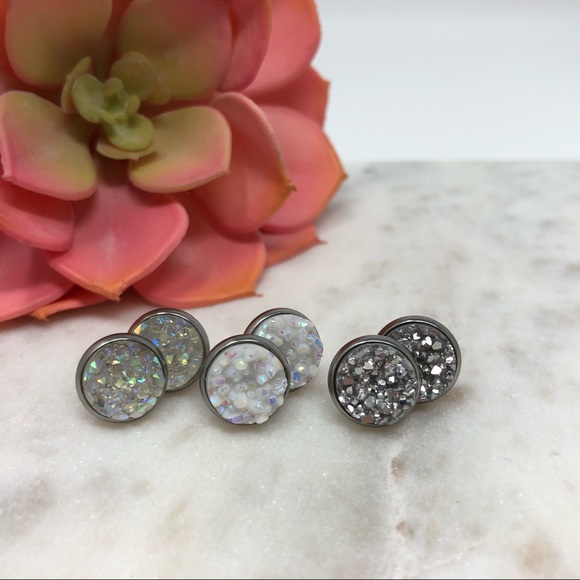 AB Rainbow Druzy Stud Earrings - Picture 4 of 5